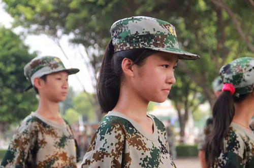 湖南军事夏令营：一个锻造意志的战场和机遇